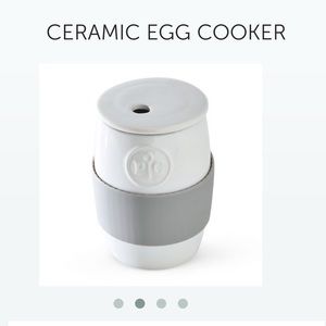 Pampered Chef Ceramic Egg Cooker